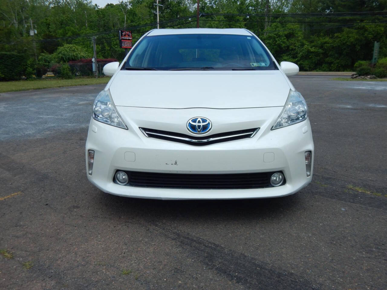 Used 2013 Toyota Prius V Five FWD image 7