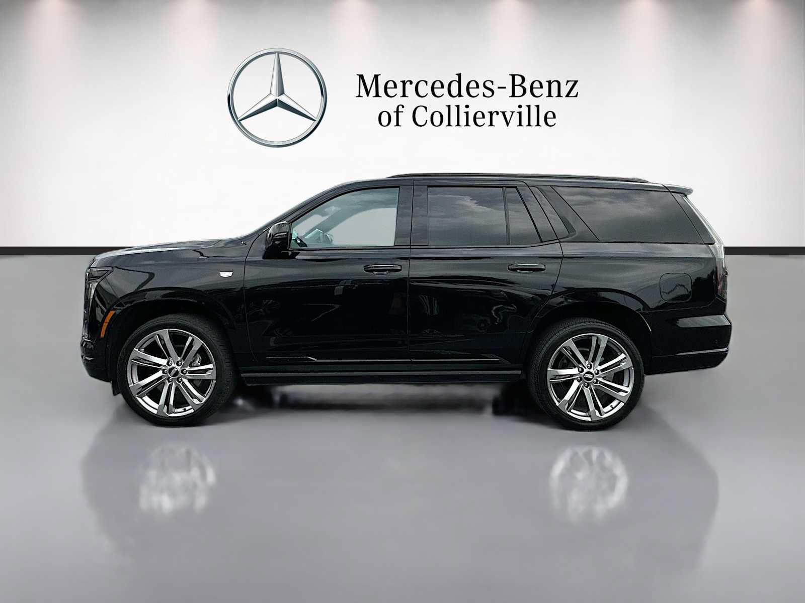 Used 2025 Cadillac Escalade Sport Platinum AWD/4WD image 8