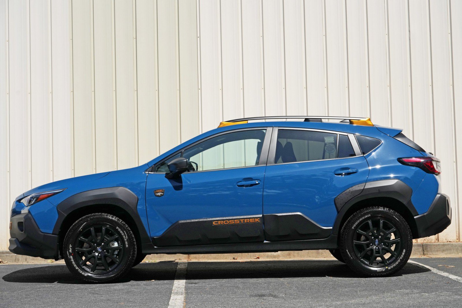 Used 2026 Subaru Crosstrek 2.5i Wilderness w/ Crosstrek Mirror Package AWD/4WD image 9