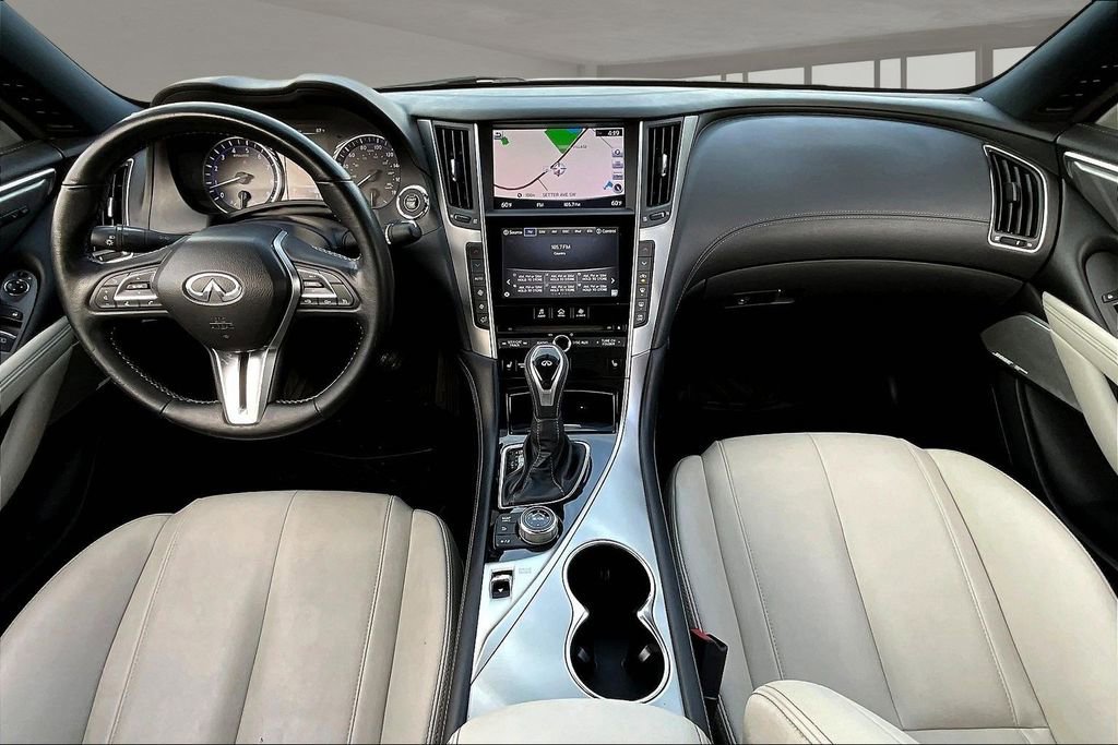 Used 2017 INFINITI Q60 w/ Premium Plus Package 3.0T image 7