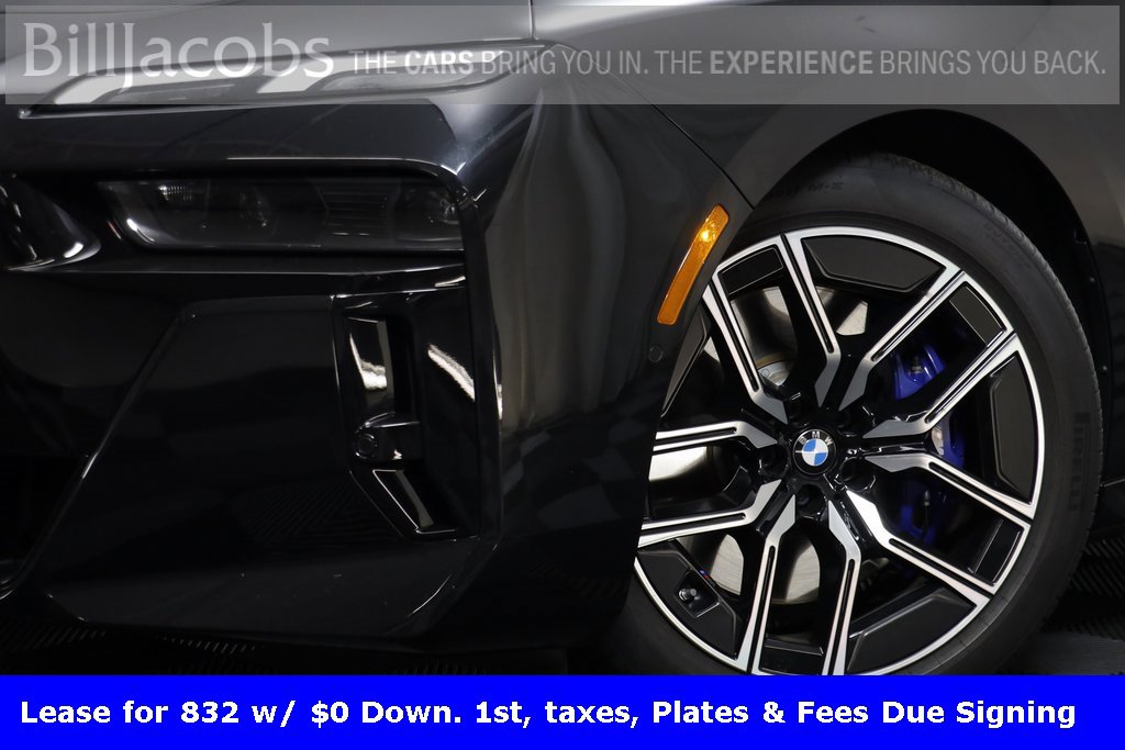 Certified 2025 BMW 740i xDrive w/ Premium Package image 3