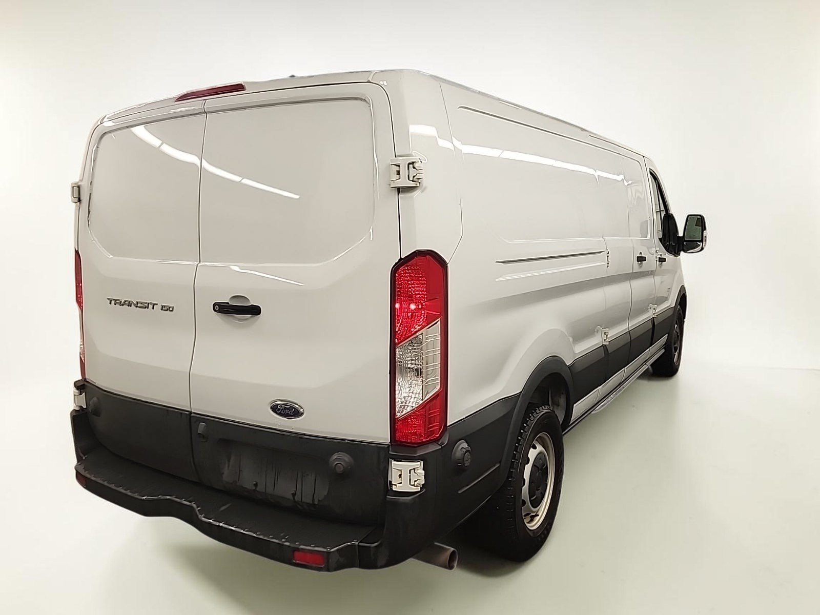 Used 2021 Ford Transit 150 Low Roof RWD image 6