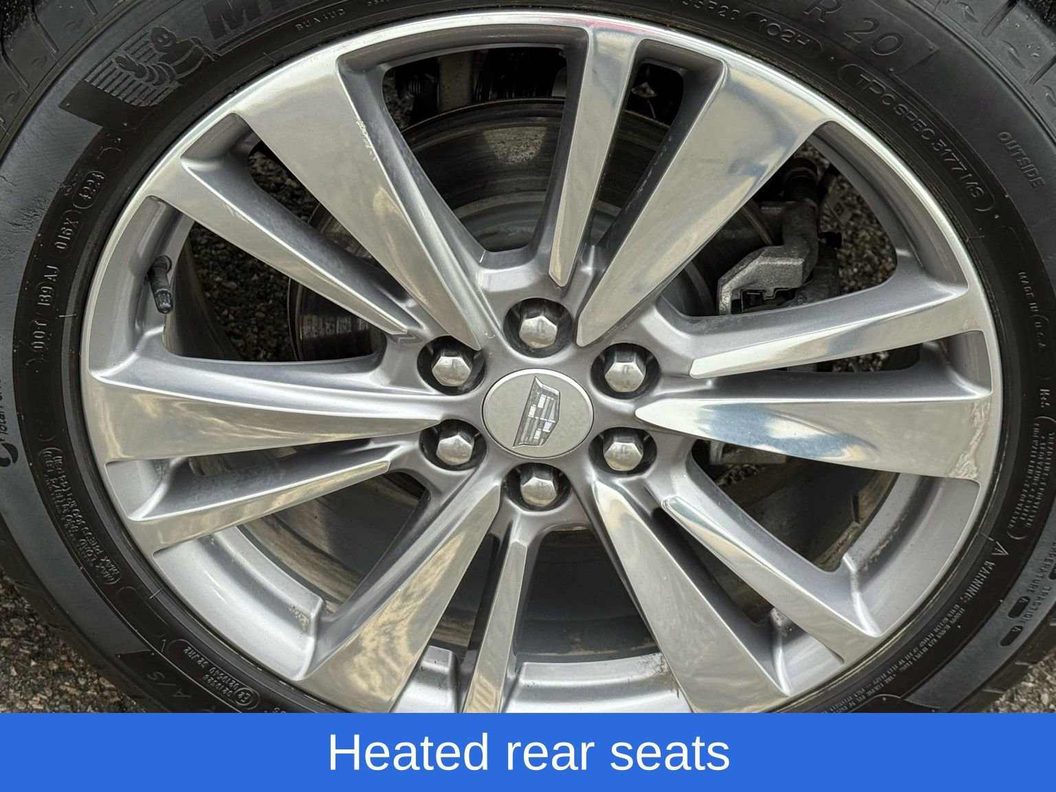 Used 2025 Cadillac XT6 Premium Luxury image 45