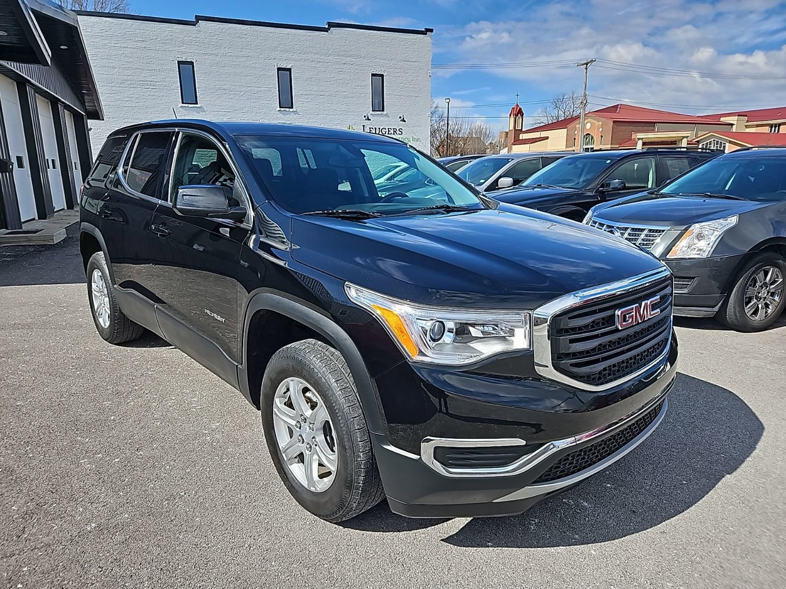 Used 2019 GMC Acadia SLE image 9
