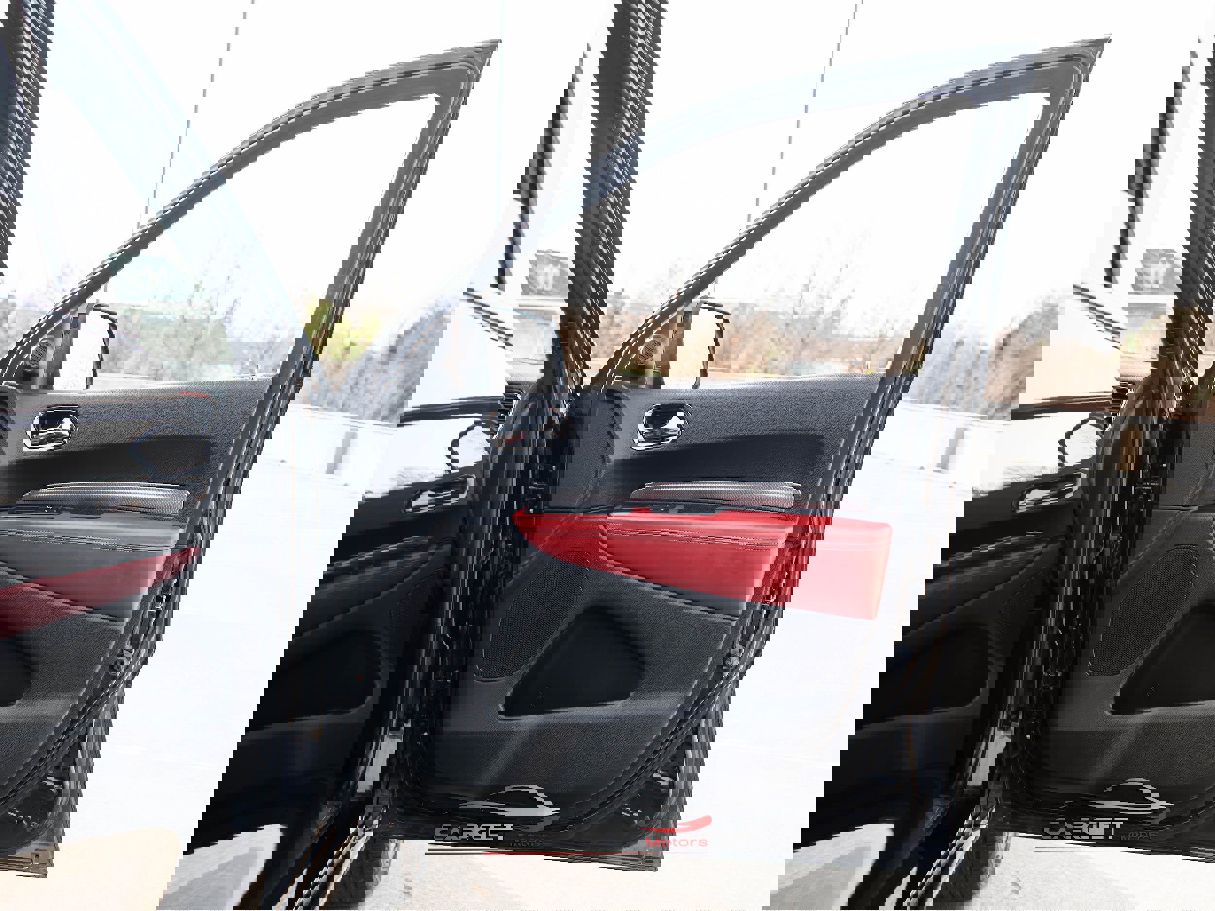 Used 2020 Dodge Durango R/T w/ Blacktop Package image 38