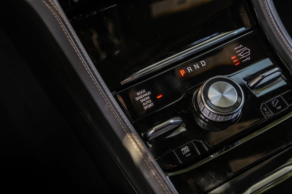 Used 2023 Jeep Grand Cherokee L Summit image 36