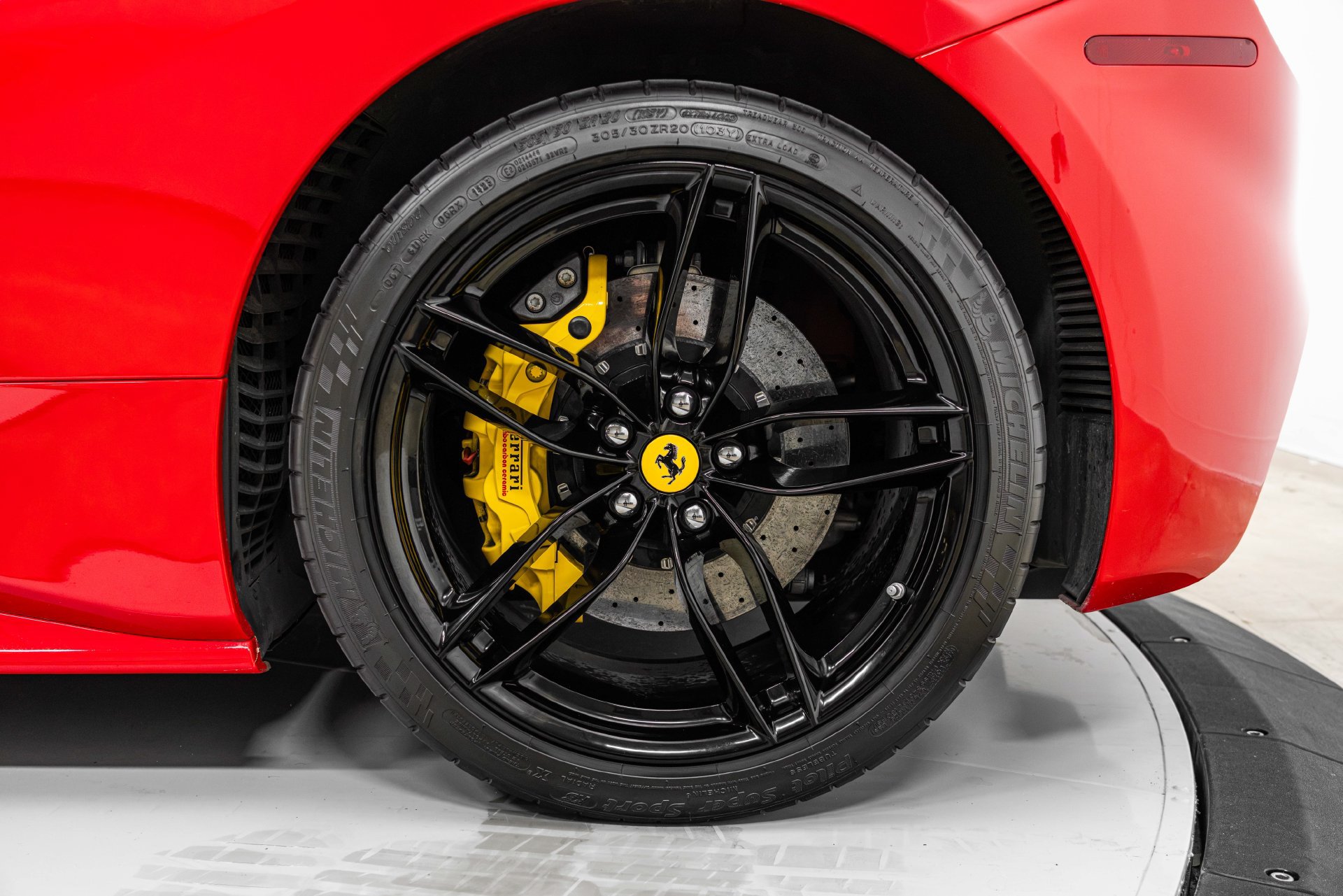 Certified 2017 Ferrari 488 Spider RWD image 16