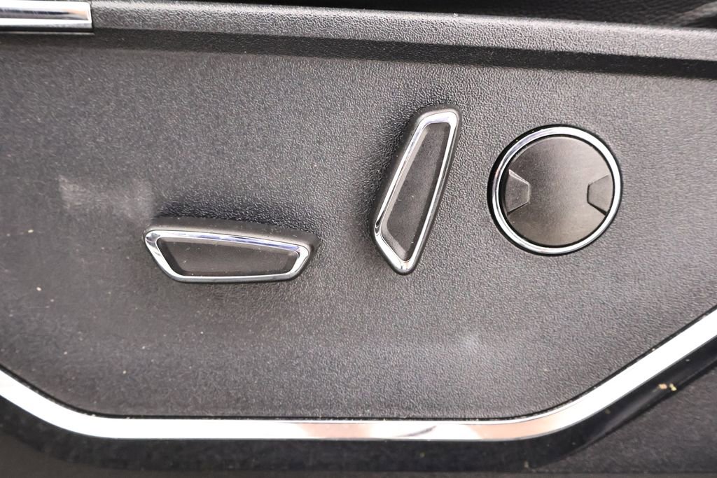 Certified 2023 Ford F150 Lariat w/ Equipment Group 502A High image 9