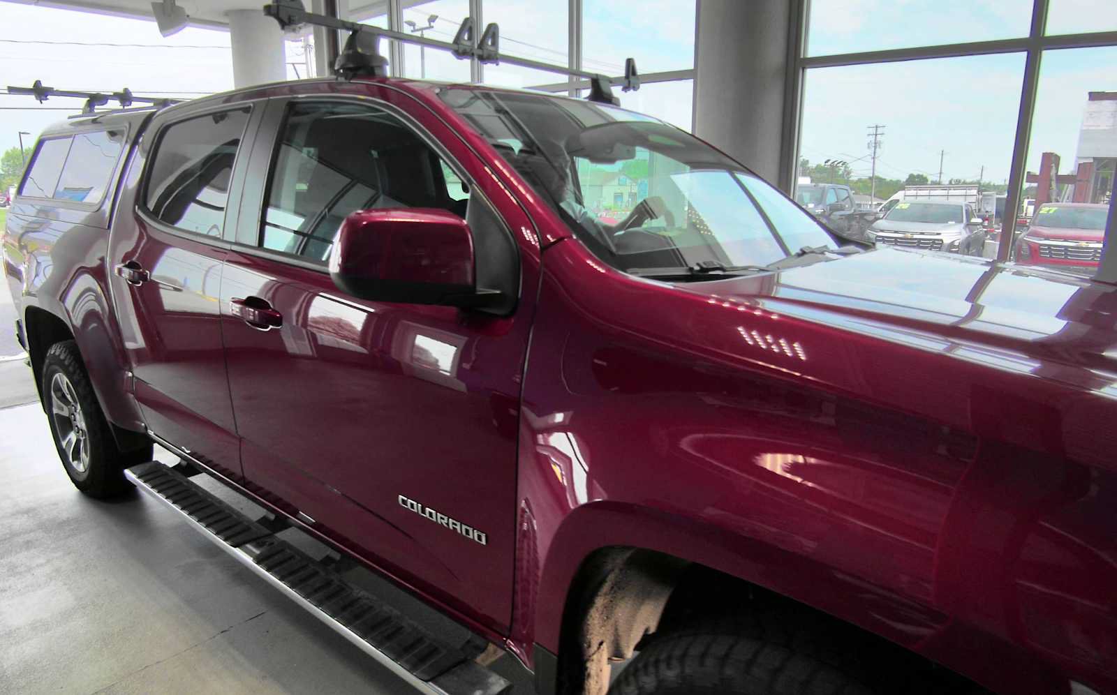 Used 2018 Chevrolet Colorado Z71 AWD/4WD image 8