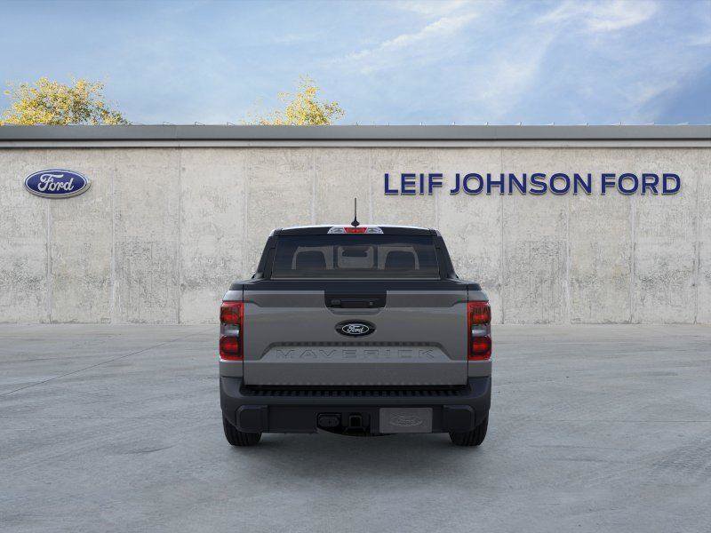 New 2025 Ford Maverick Lariat w/ Black Appearance Package image 5