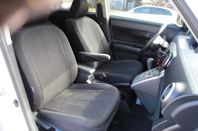 Used 2009 Scion xB Wagon image 23