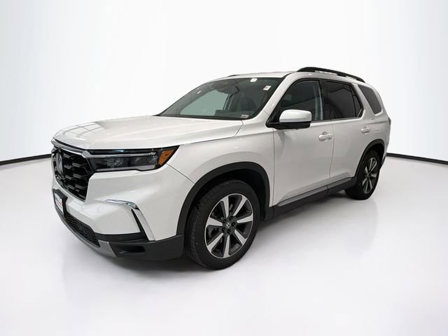 Used 2025 Honda Pilot Elite image 3