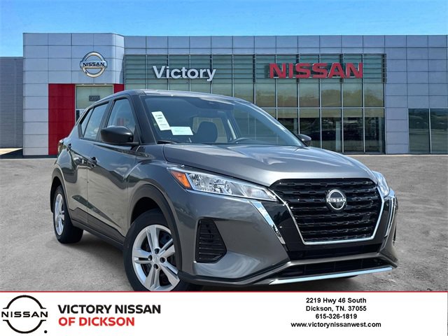 New 2025 Nissan Kicks Play S