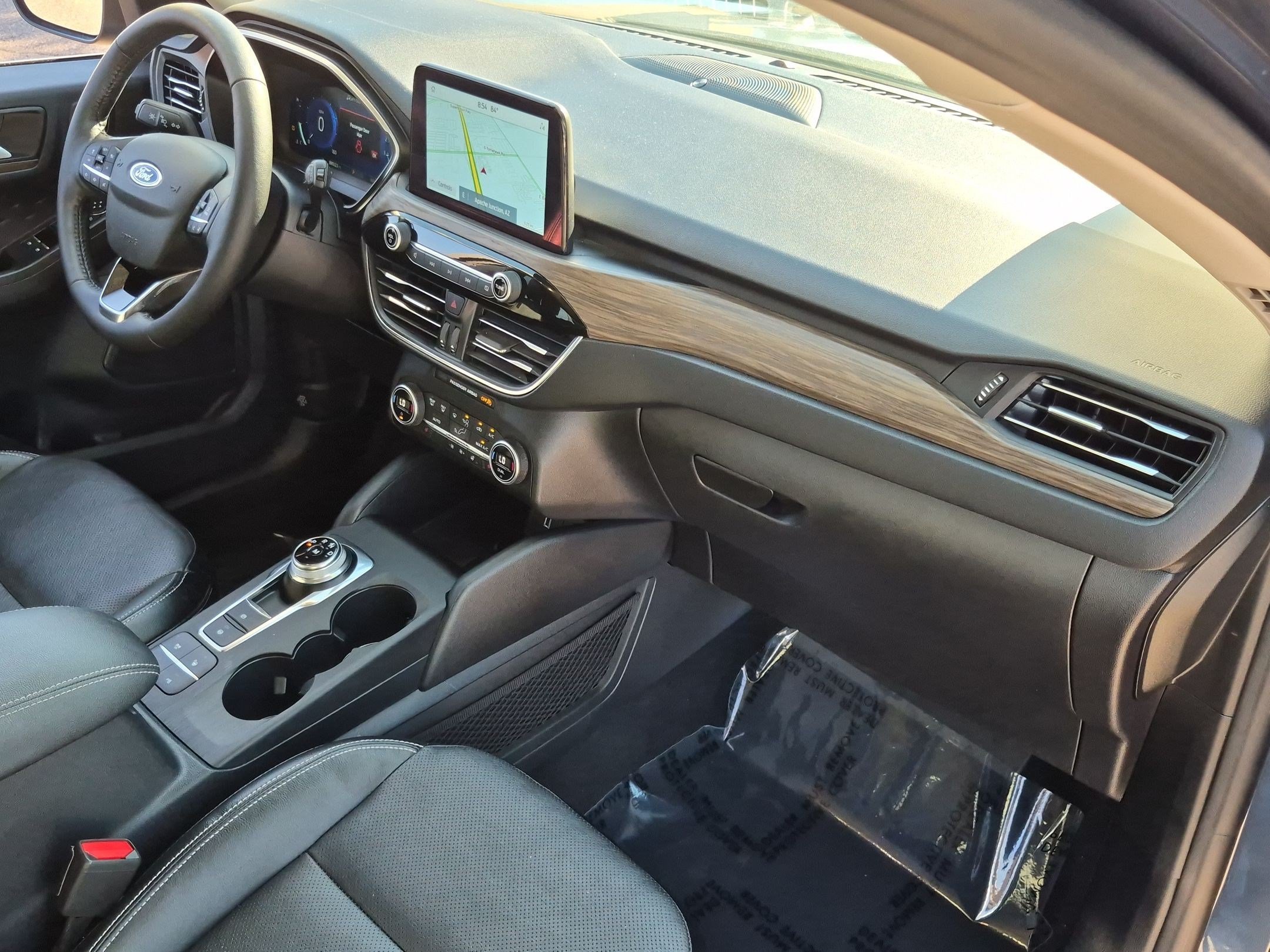 Used 2020 Ford Escape Titanium AWD/4WD image 27