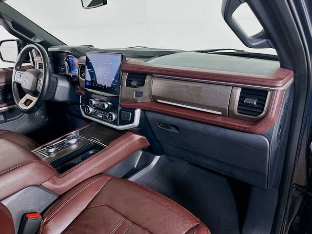 Certified 2024 Ford Expedition Limited image 12