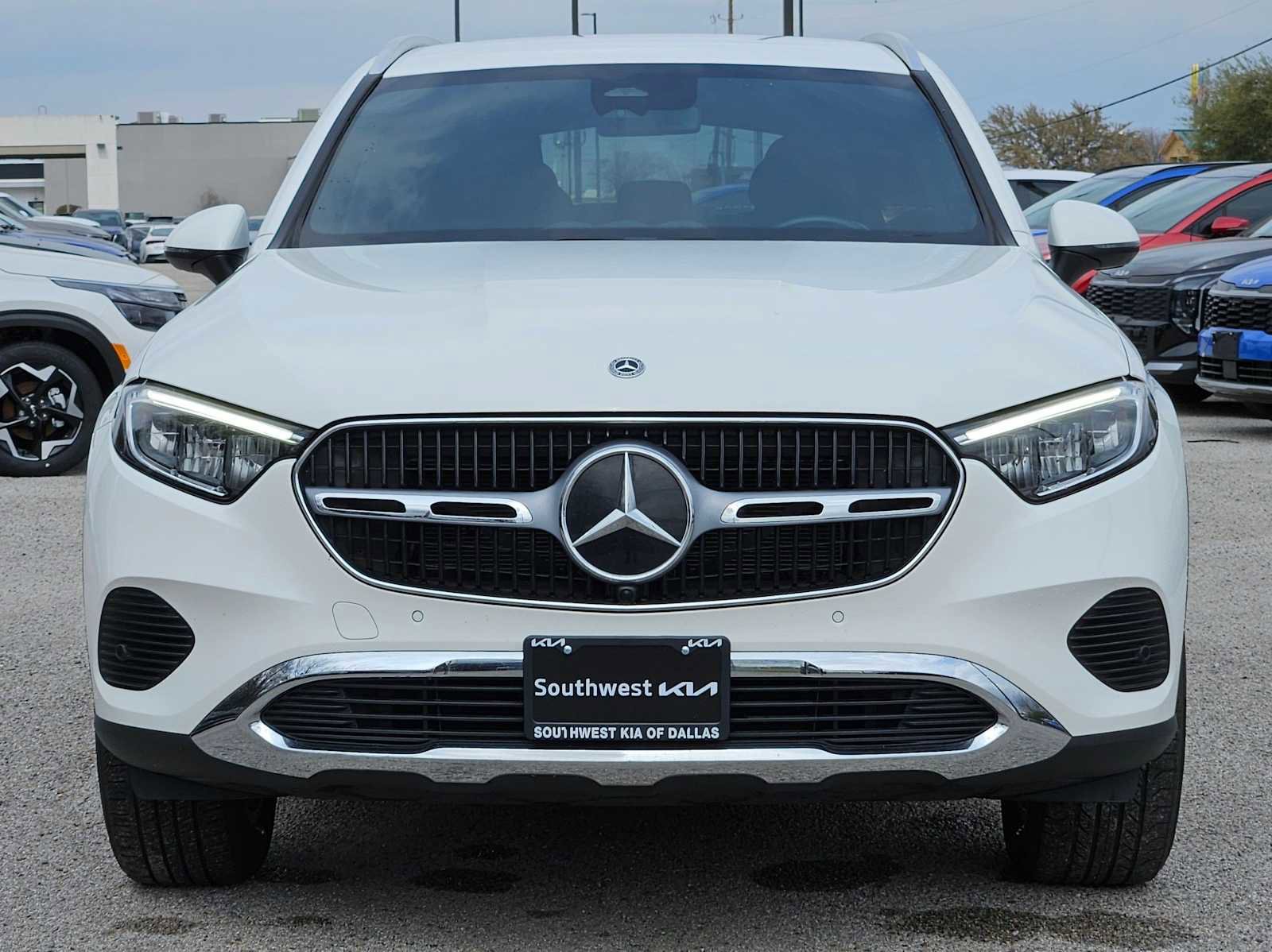 Used 2024 Mercedes-Benz GLC 300 4MATIC image 10