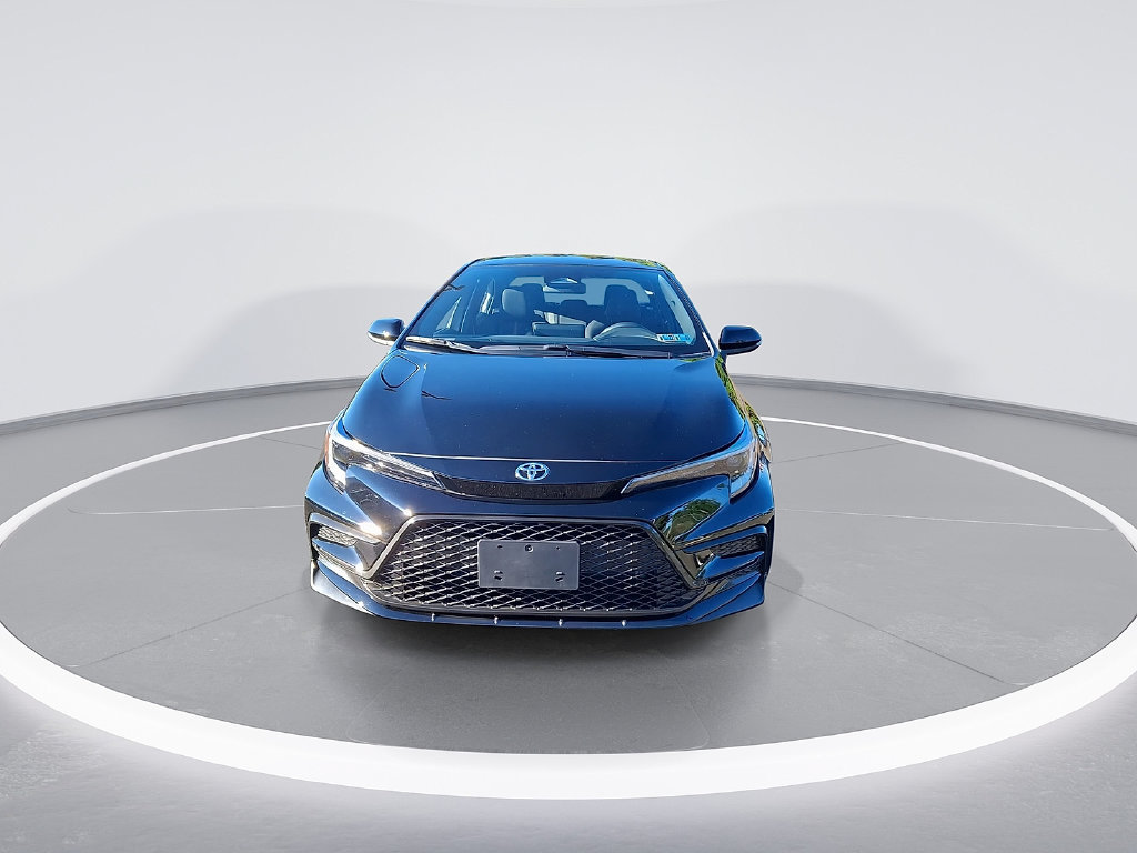 Certified 2026 Toyota Corolla SE FWD image 4