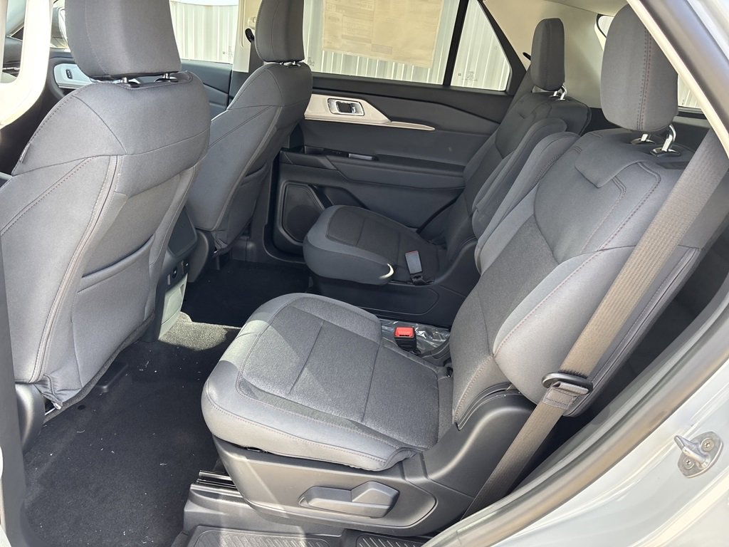 New 2026 Ford Explorer Active image 28