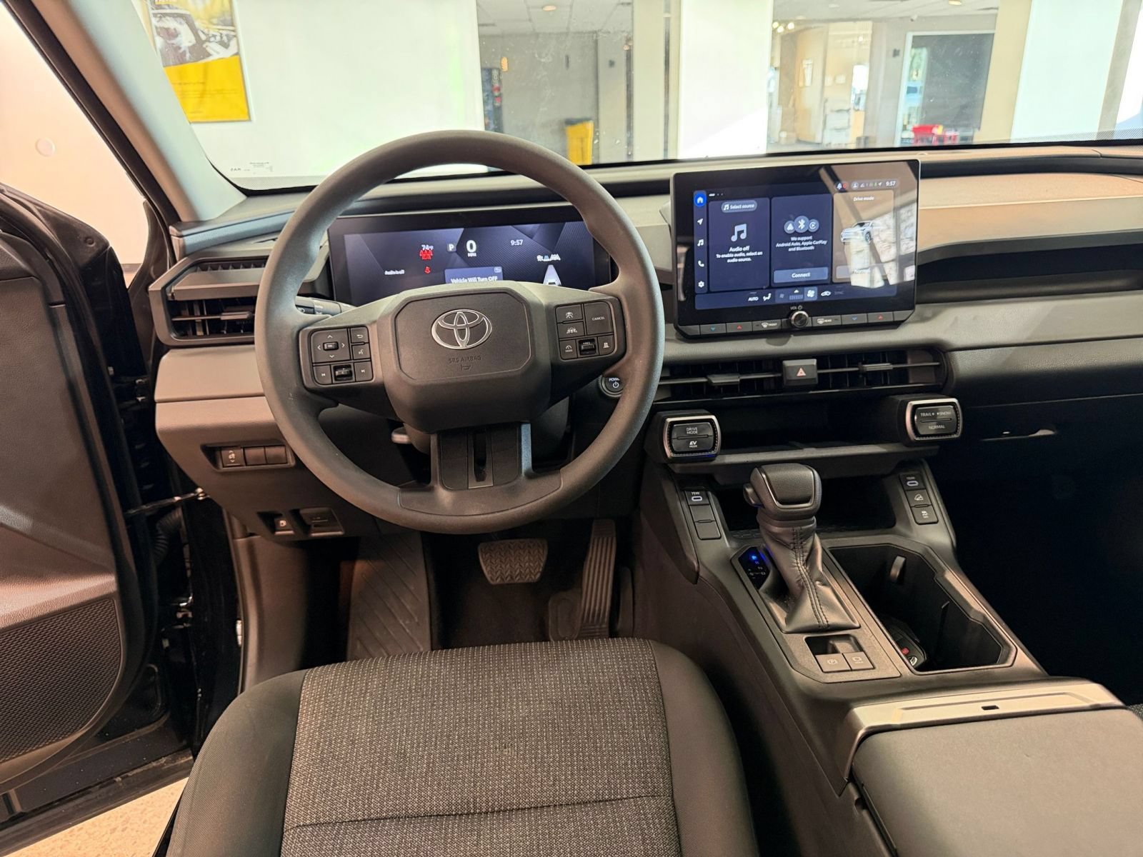 Used 2026 Toyota RAV4 LE AWD/4WD image 33