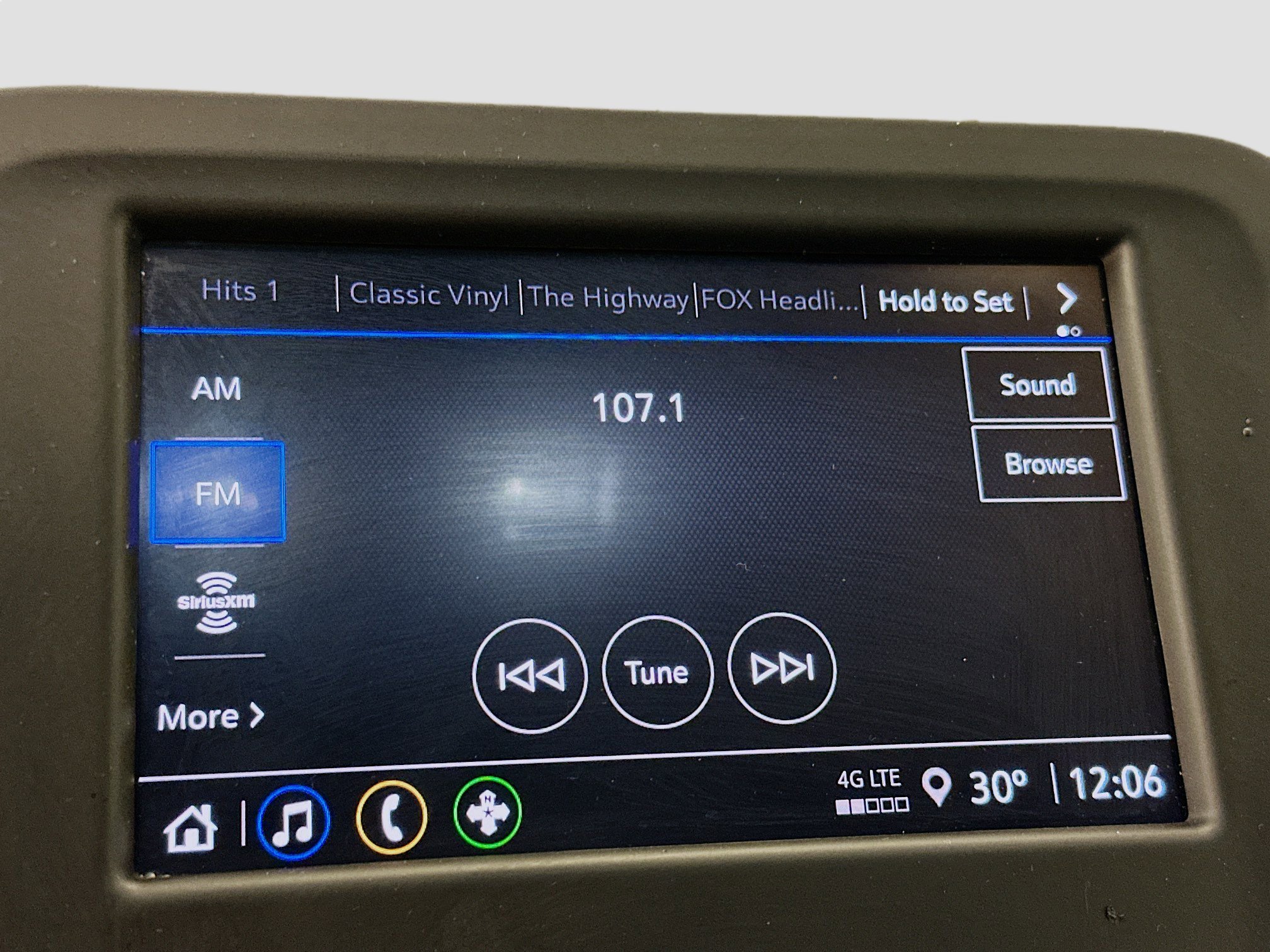 Used 2022 Chevrolet Equinox LT image 21