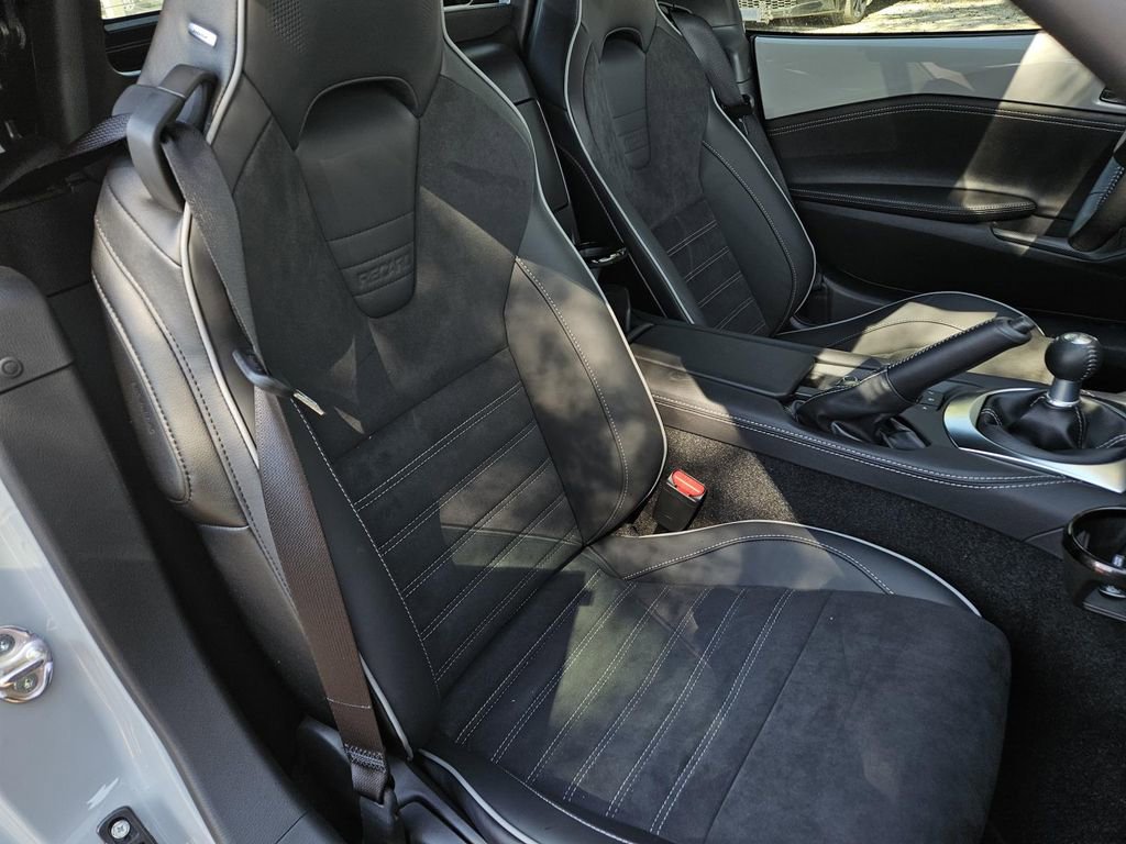 New 2025 MAZDA MX-5 Miata RF Club image 11