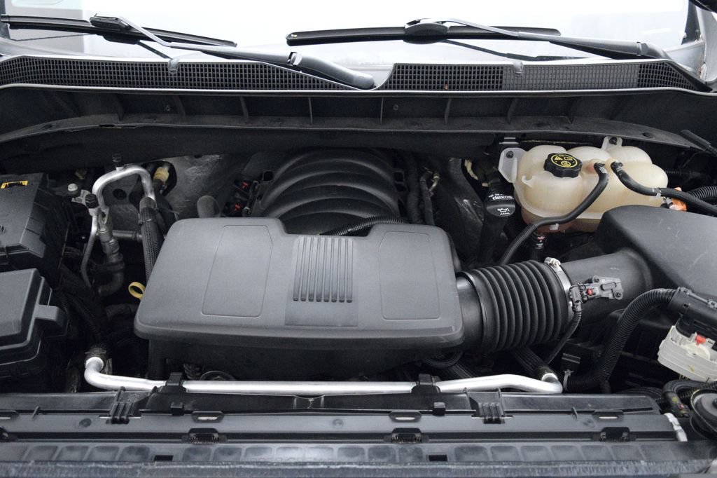 Used 2020 Chevrolet Silverado 1500 LT AWD/4WD image 20