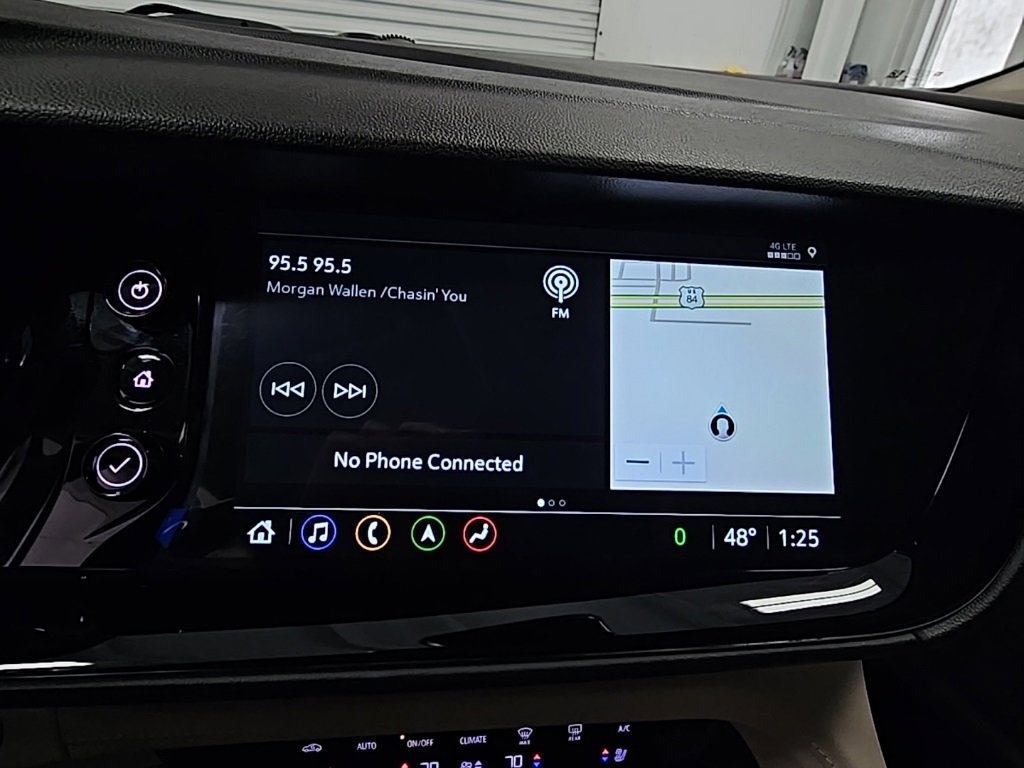 Used 2023 Buick Envision Avenir image 13