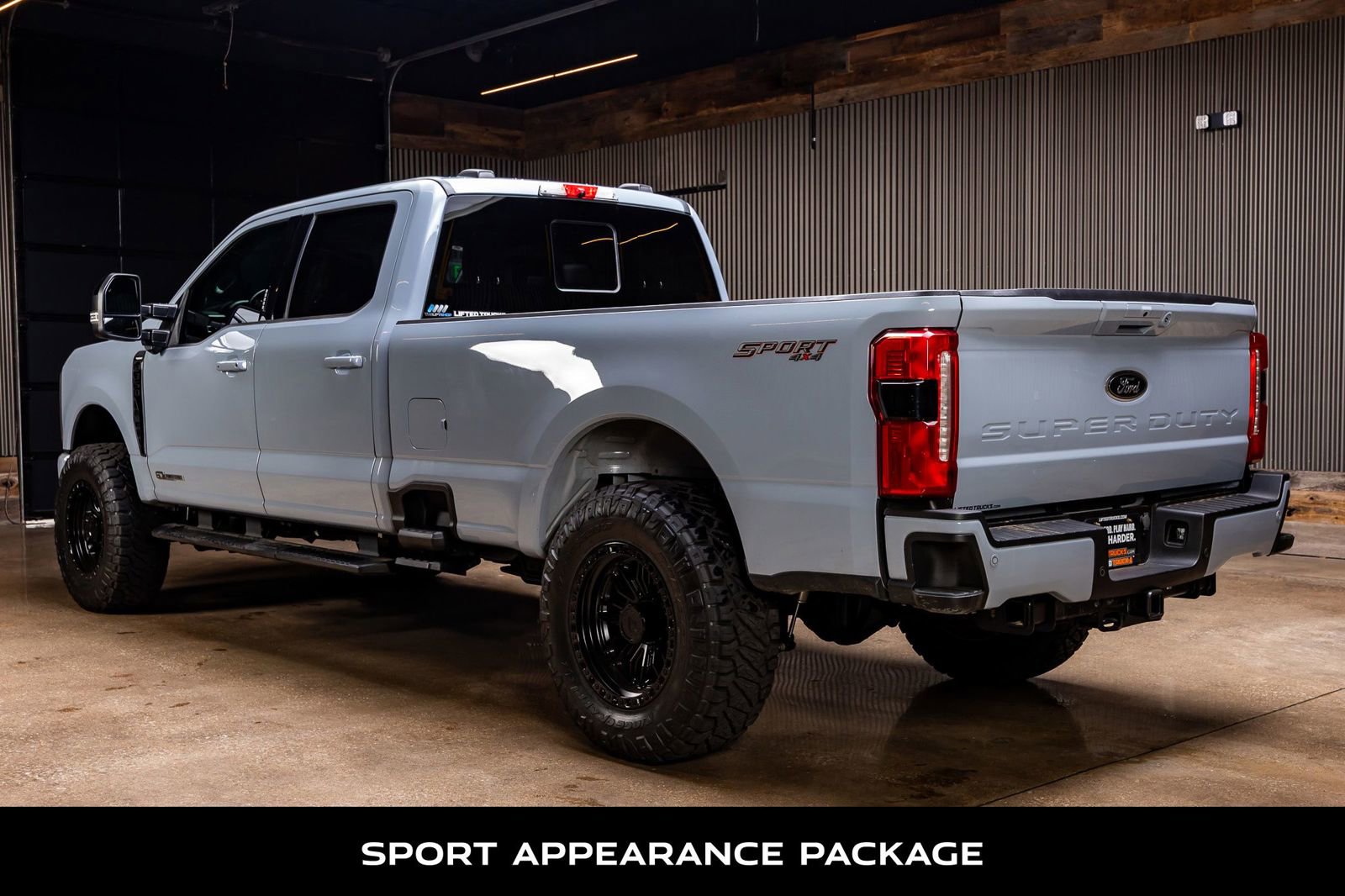 Used 2024 Ford F350 Lariat w/ Lariat Ultimate Package image 7