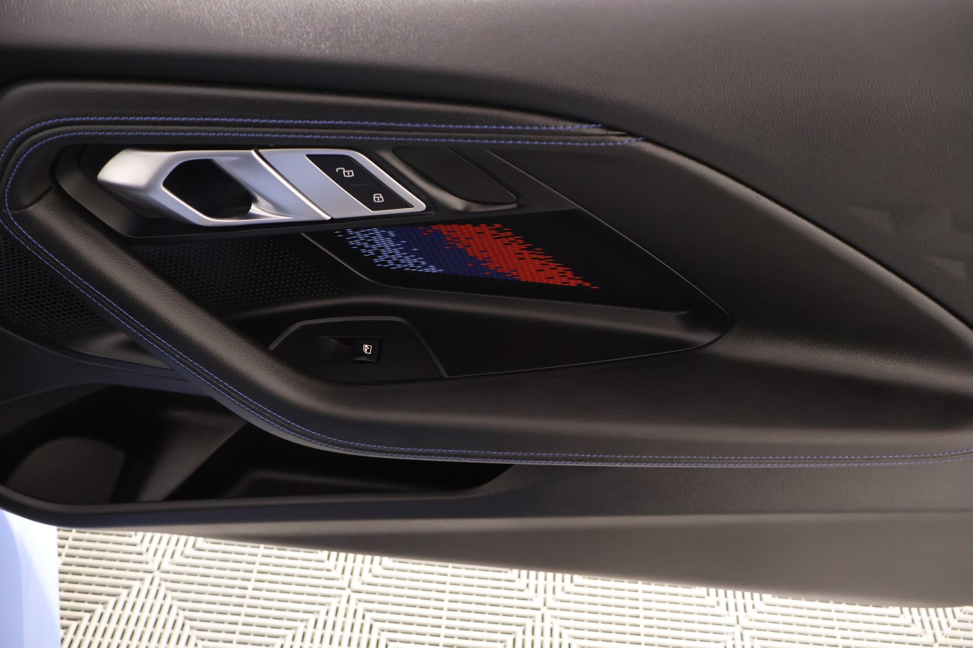 Used 2023 BMW M2 w/ Lighting Package RWD image 16