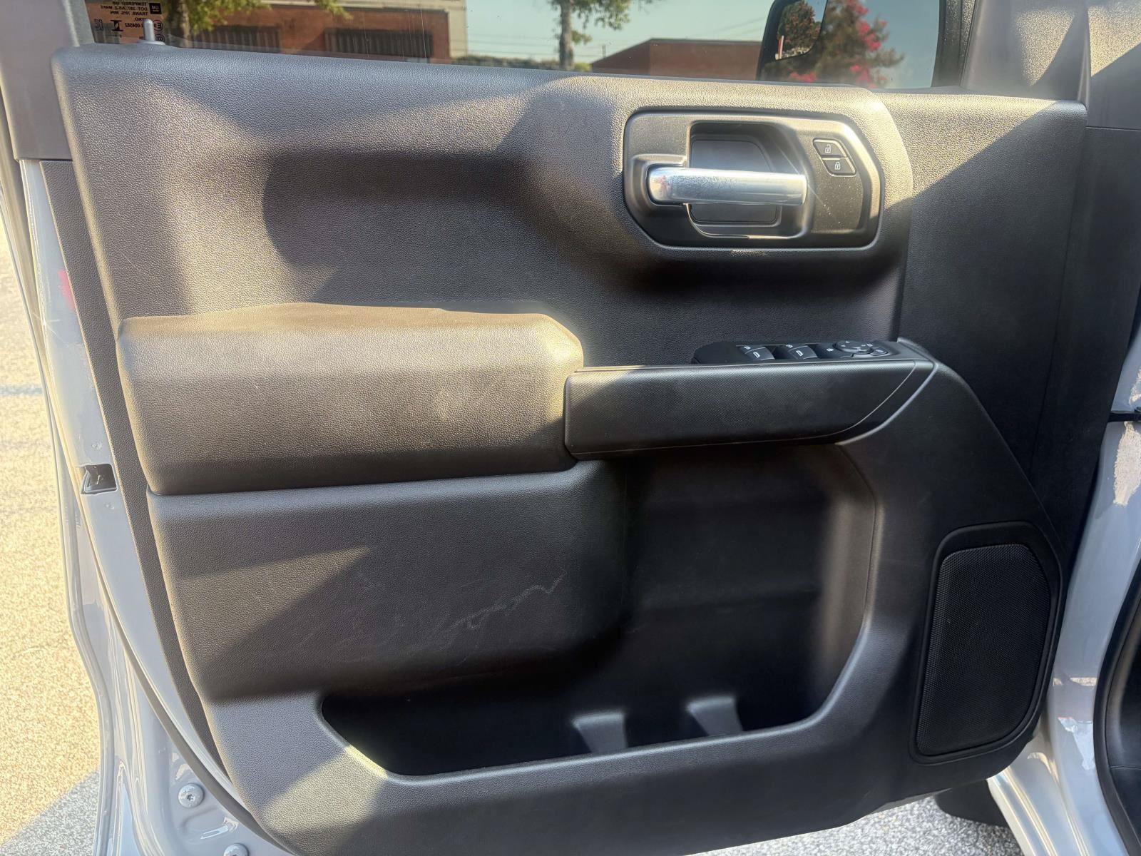 Used 2024 Chevrolet Silverado 1500 Custom RWD image 5