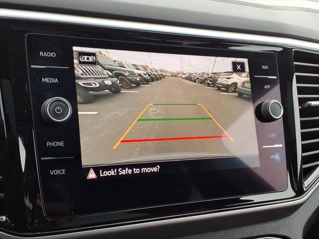 Used 2022 Volkswagen Atlas Cross Sport SEL Premium R-Line image 13