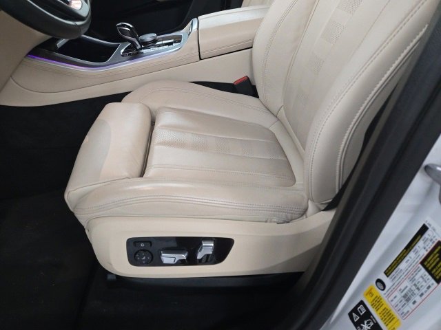 Used 2022 BMW X5 xDrive40i w/ Climate Comfort Package image 7