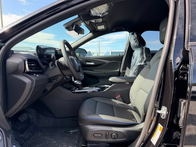 New 2026 Buick Envista Sport Touring w/ Convenience I Package FWD image 10