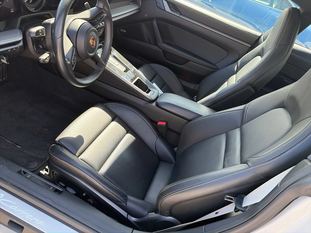 Certified 2022 Porsche 911 Carrera RWD image 7