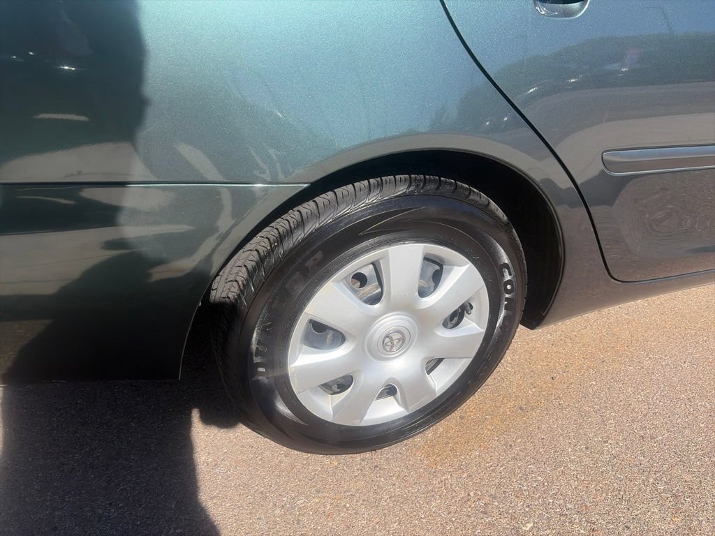 Used 2003 Toyota Camry FWD image 29
