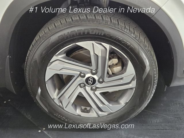 Used 2023 Hyundai Santa Fe SEL w/ Premium Package AWD/4WD image 9
