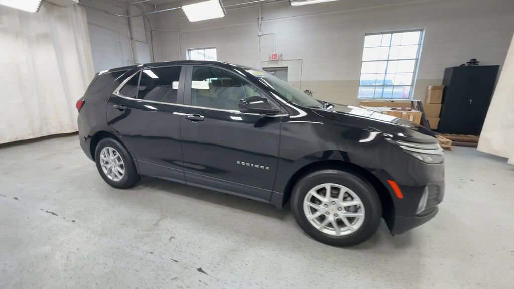 Certified 2024 Chevrolet Equinox LT image 3