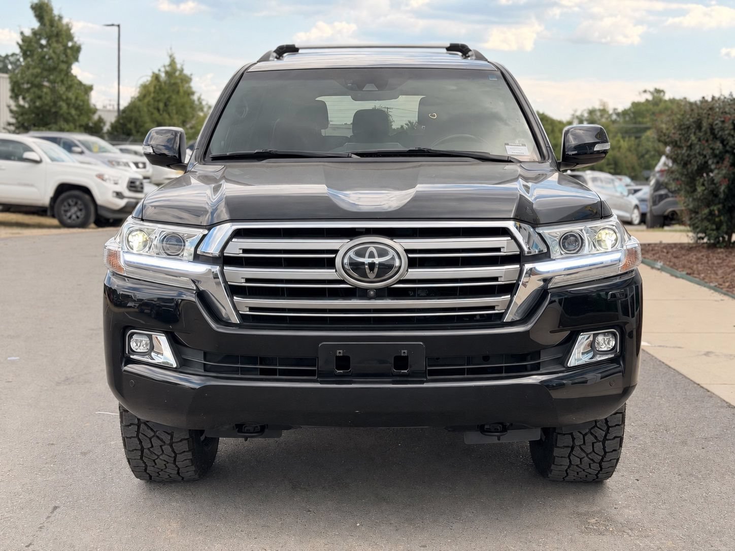 Used 2020 Toyota Land Cruiser AWD/4WD image 2