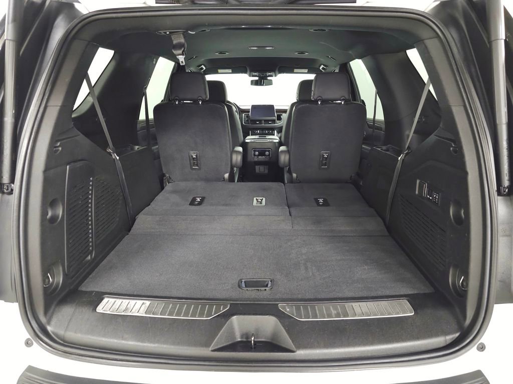 Used 2021 Chevrolet Tahoe Premier AWD/4WD image 9
