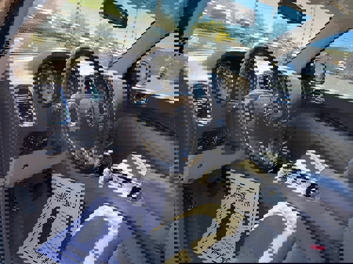 Used 2011 Dodge Durango Crew AWD/4WD image 23