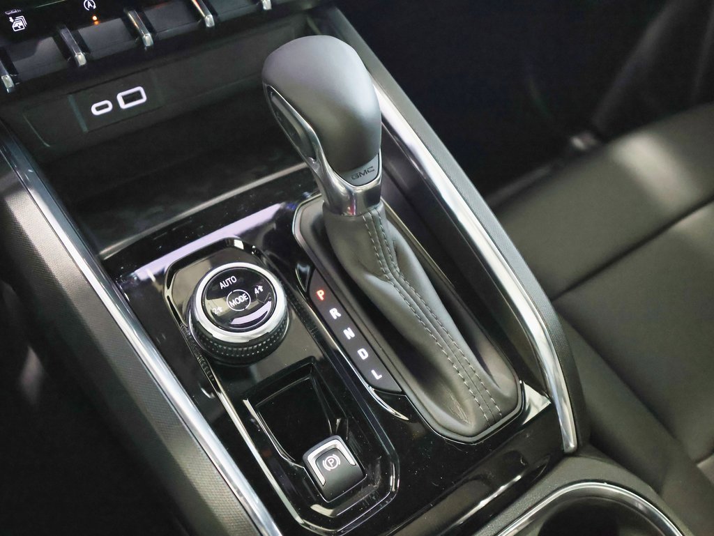 New 2026 GMC Canyon Elevation w/ Convenience Package image 19