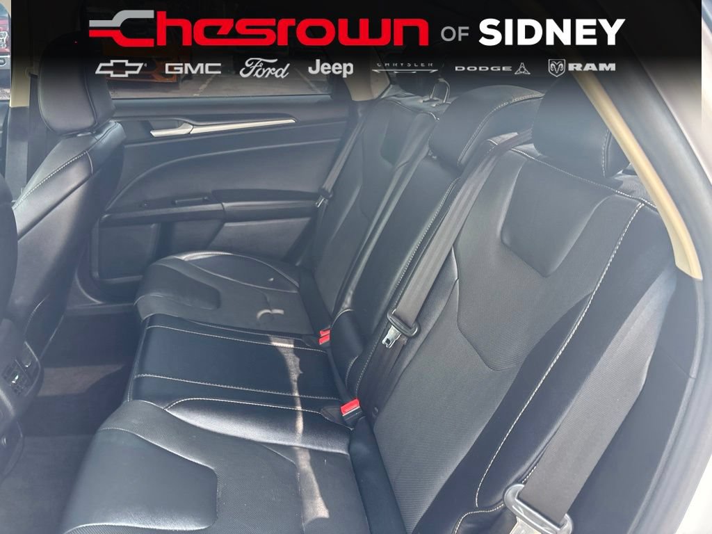 Used 2020 Ford Fusion Energi Titanium FWD image 27