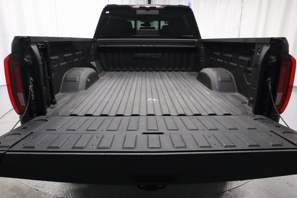 Used 2023 GMC Sierra 2500 AT4 w/ AT4 Preferred Package image 17