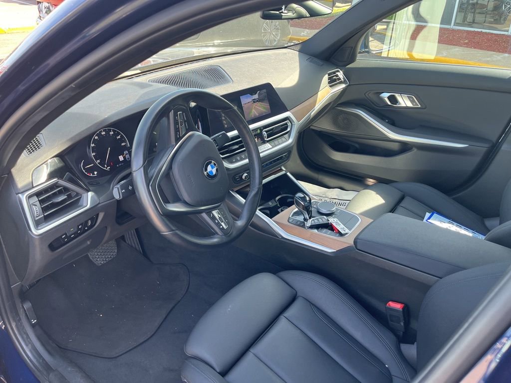 Used 2020 BMW 330i Sedan w/ Driving Assistance Package RWD image 10
