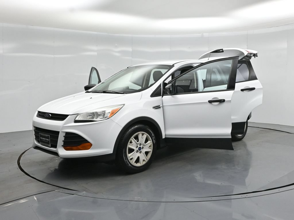 Used 2015 Ford Escape S FWD image 27