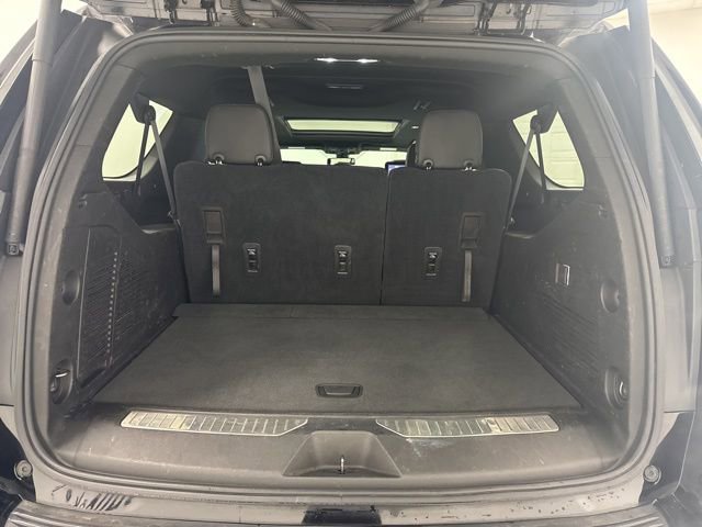 Used 2021 Chevrolet Suburban Z71 w/ Rear Media and Nav Package image 33