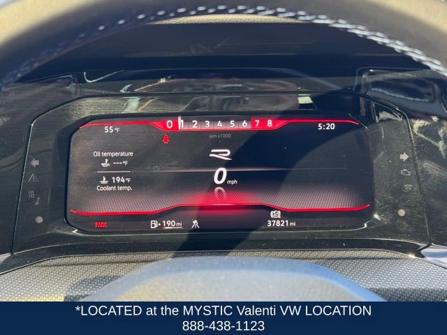Certified 2022 Volkswagen Golf R image 37