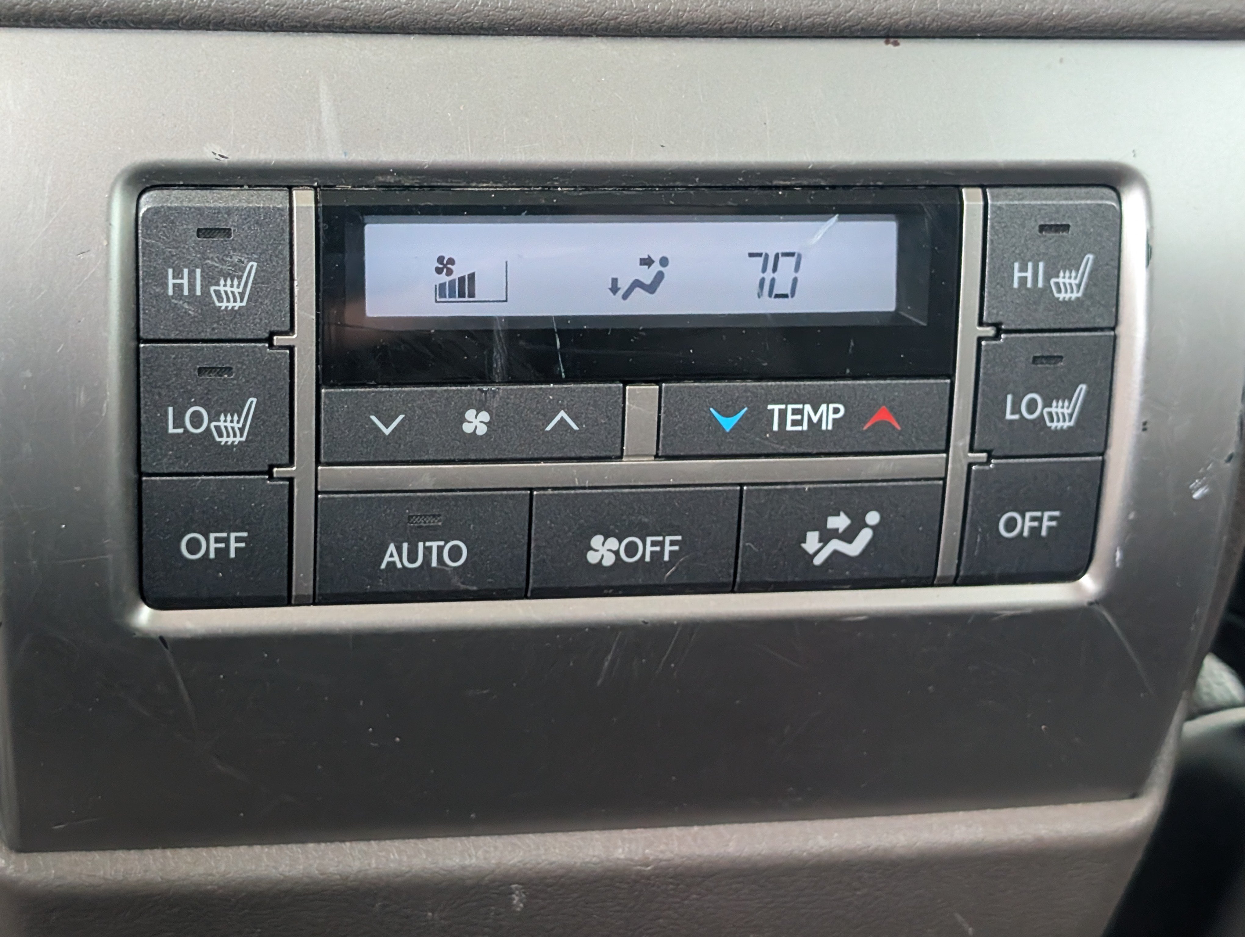 Used 2017 Lexus GX 460 Premium w/ Premium Package AWD/4WD image 14