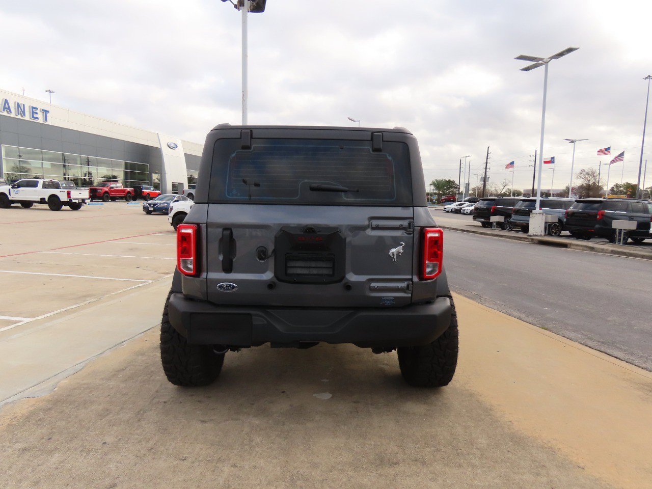 New 2025 Ford Bronco 4-Door AWD/4WD image 13