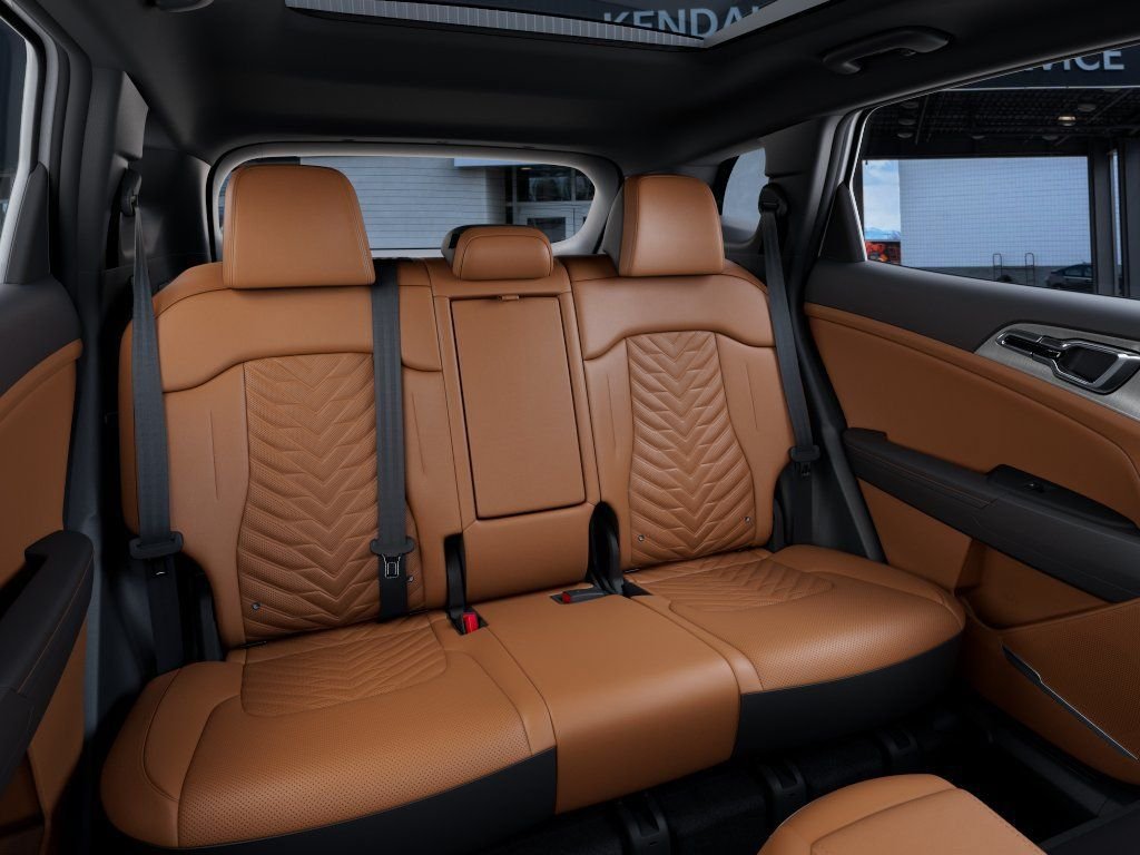 New 2027 Kia Sportage X-Line AWD/4WD image 16